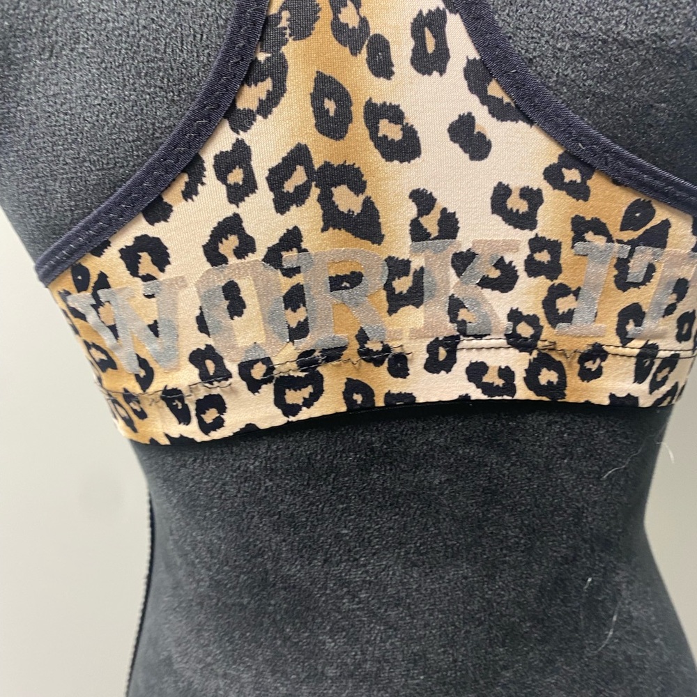 Workout bra - Picture 2 of 6